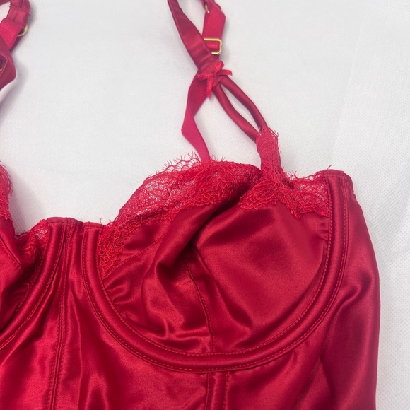 Victorias Secret Like New Red Corset Top - Picture 5 of 10